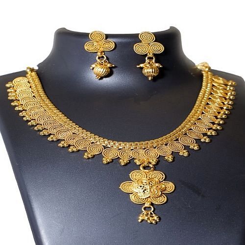 New Jalebi Necklace Set with Tops Earring Gold Plated South Indian Jewelery for Girl/Women - Golden