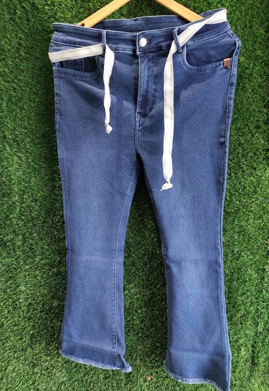 Girlz Stylish Cotton Polyester Knitted Denim Jeans - 34